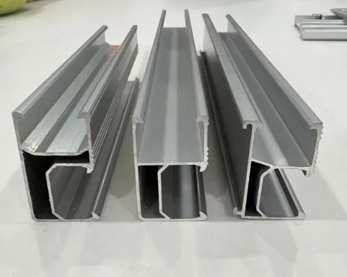 Rel R47 Paduan Aluminium Fotovoltaik