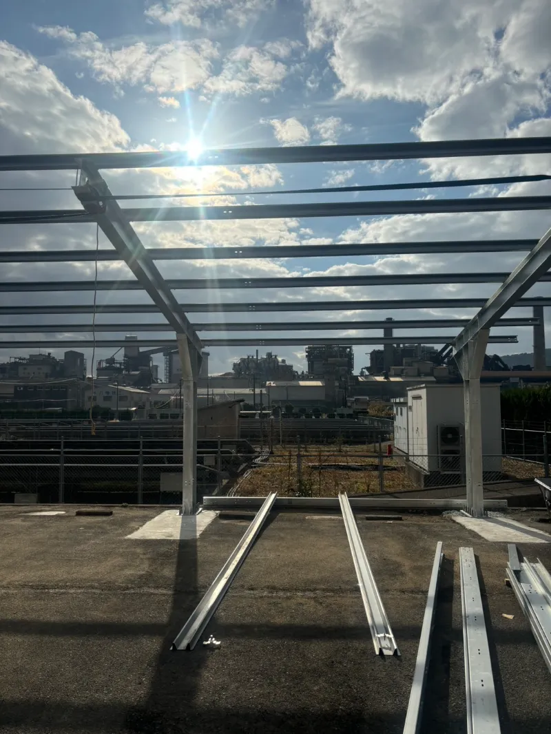 Carport Tenaga Surya Kolom Tunggal